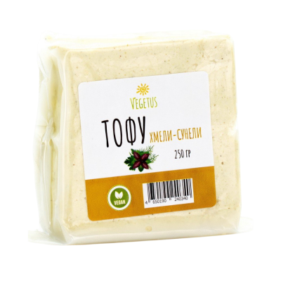 Пищевой соевый продукт "Тофу с  хмели-сунели" VEGETUS  250 гр. РФ
